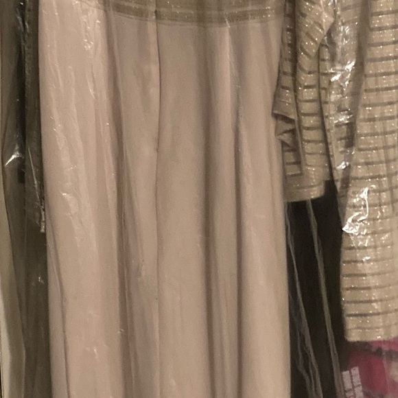 2-piece Tan special occasion Gown - Picture 3 of 9